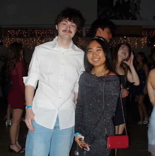 Yuko�̃~�V�K���B(�A�����J)�ւ̍��Z��-���w-�̌��k �V������